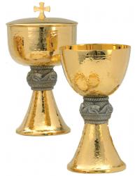  Chalice 14 oz and Bowl Paten, with Hammered Texture 