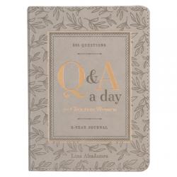  Q&A a Day: Three Year Prompted Journal for Christian Women 365 Questions, Faux Leather, Taupe 