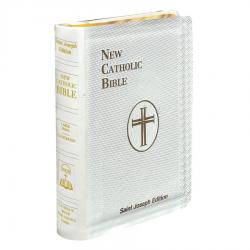  St. Joseph New Catholic Bible - Compact Size 